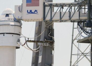 After an assessment of a minor leak on the new capsule