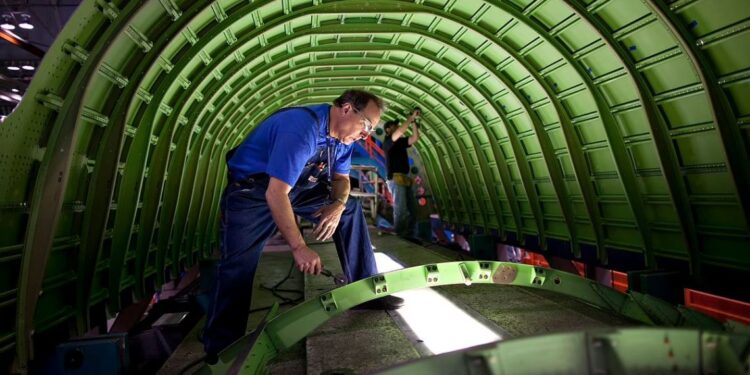 Boeing makes a $35/hour bid to purchase Spirit Aero, a 737 supplier, according to Bloomberg News.