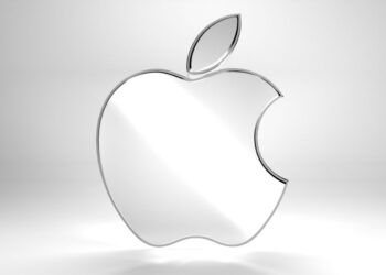 According to Epic Games, Apple is delaying the debut of its European gaming shop