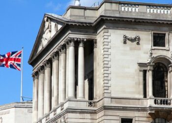 Haskel of the Bank of England says he wants to hold off on raising interest rates