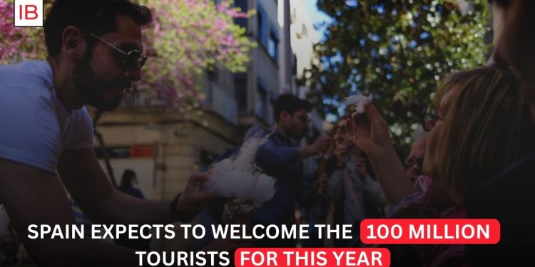 Spain Expects to Welcome 100 Million Tourists in 2026, Setting New Record High
